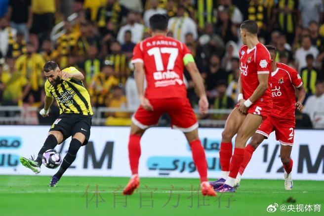 皇马真核!本泽马2射1传 13次首发直接参与13球