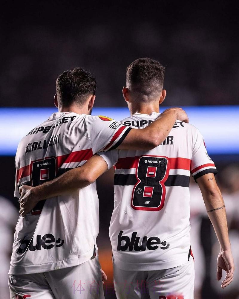 卡马乔:拉莫斯独一无二 愿与他续一辈子的约 卡马乔:拉莫斯独一无二 愿与他续一辈子的约